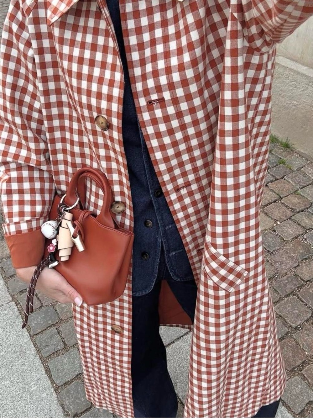 Sézane Clyde Trench Coat - Gingham Brown / Ecru - Picture 7 of 7